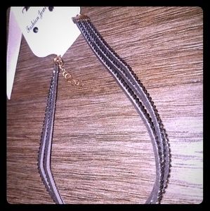 Buy 1 Set Get 1 Free (earring)